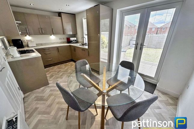 23, Blackiston Close, Durham photo 3