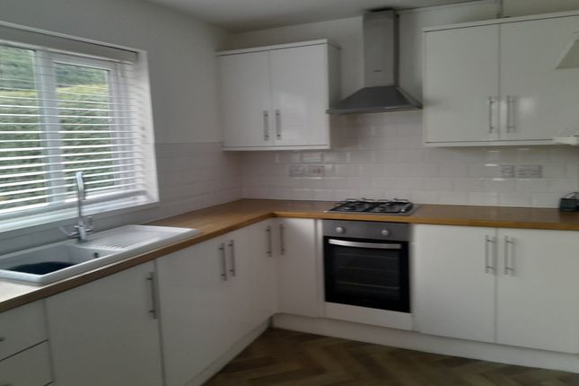 16, Brinsworth Hall Crescent,  Brinsworth, Rotherham photo 5