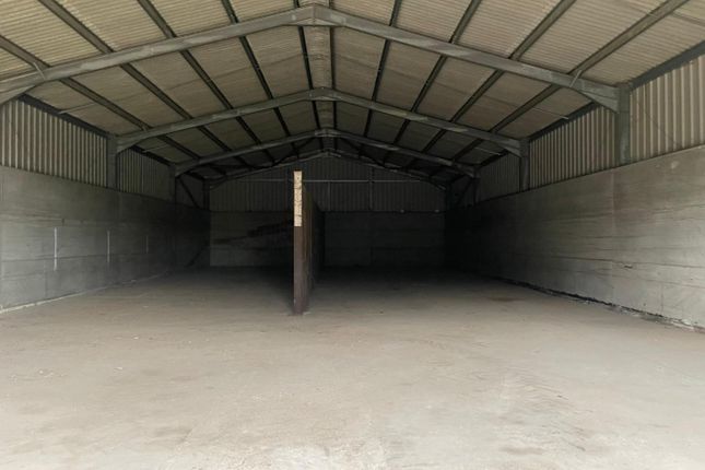 Commercial property to let in Blackwall Road, Hinxhill, Ashford