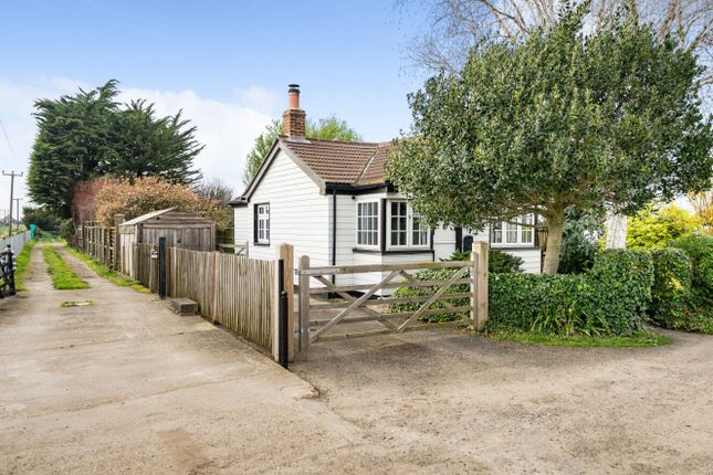 Bungalow for sale in Well Penn Road, Cliffe, Rochester, Kent