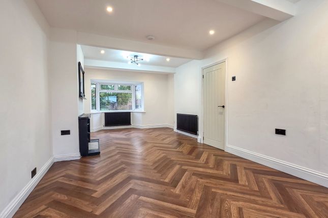4, Longney Road, Gloucester photo 3