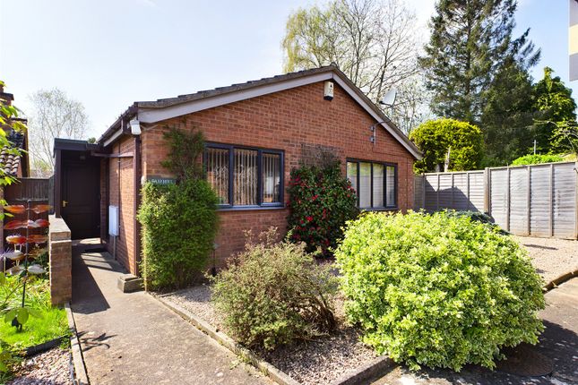 Thumbnail Bungalow for sale in Berkeley Close, Ross-On-Wye, Herefordshire