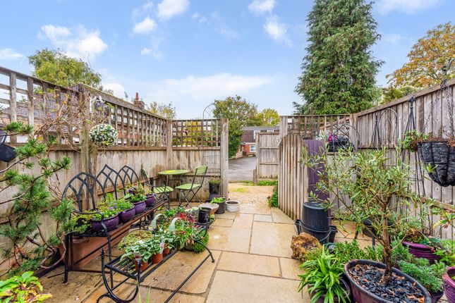 Bay Tree Cottages, 7 Bay Tree Yard, Alresford photo 4