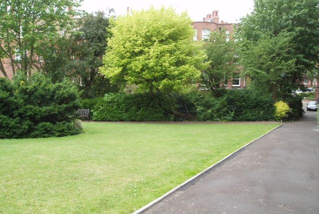 Cannon Hill   Marlborough Mansions, West Hampstead photo 4