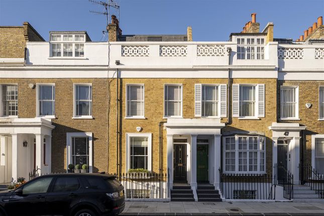 Town house for sale in Ovington Street, London
