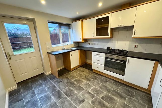 17, Cypress Way, Nuneaton photo 3