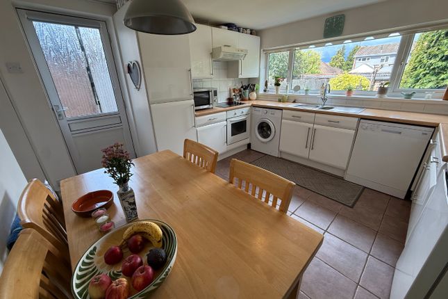43, Halfmoon Lane, Dunstable photo 2