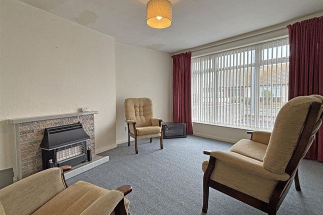 9, Lon Y Llyn, Abergele photo 4