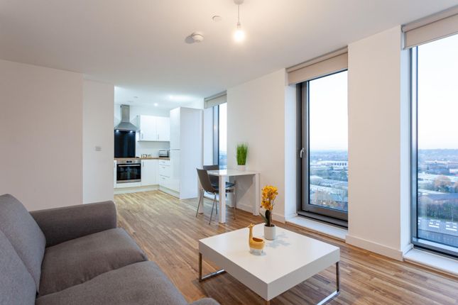 Apartment 1411, 11, Michigan Point Tower B, Salford photo 2