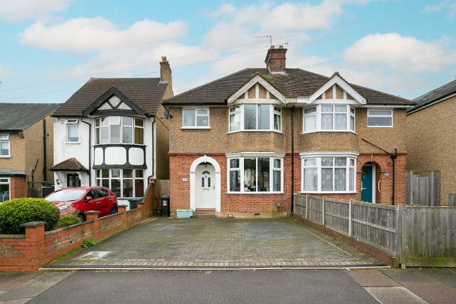Thumbnail Semi-detached house to rent in Gammons Lane, Watford, Hertfordshire