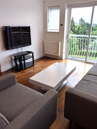 5 Highview House, 6 Queens Road, London photo 2