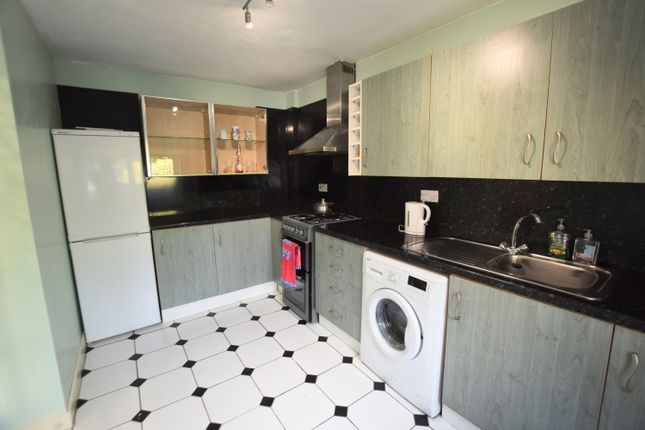 15, Buckingham Gate, Milton Keynes photo 5