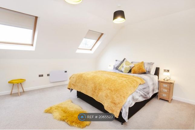 Thumbnail Flat to rent in Monument Close, York