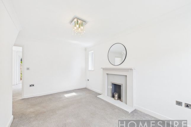 6, Stokes Close, Halewood photo 4