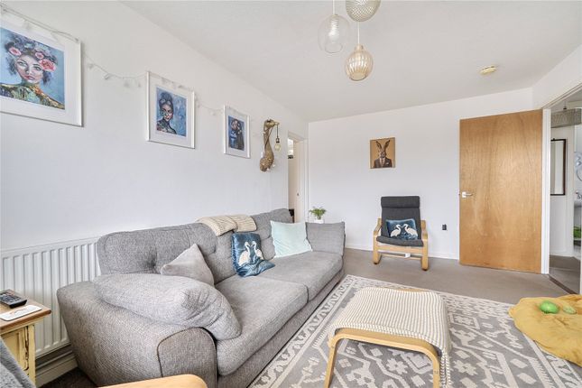 Flat 4 Whitton Court,, Moor View Close, Sidmouth photo 2