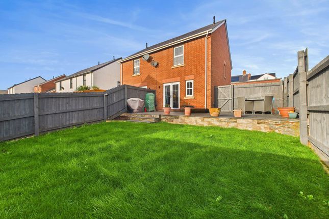 19 Tarka Way, Crediton photo 4