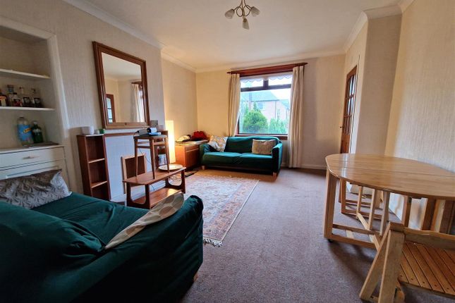 Terraced house for sale in 255, Lamond Drive, St. Andrews