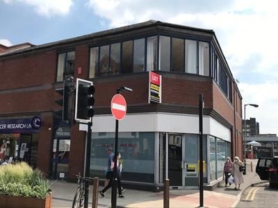 Office to let in Station Street, Burton Upon Trent, Staffordshire