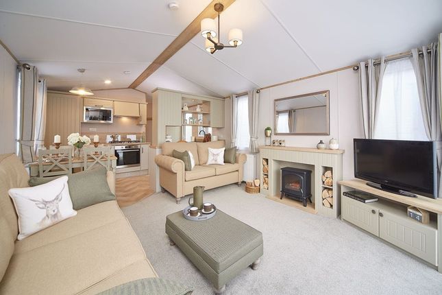 Thumbnail Lodge for sale in Fenny Bentley, Ashbourne