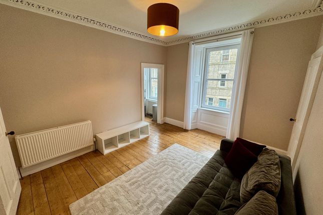 Thumbnail Flat to rent in Drumdryan Street, Edinburgh