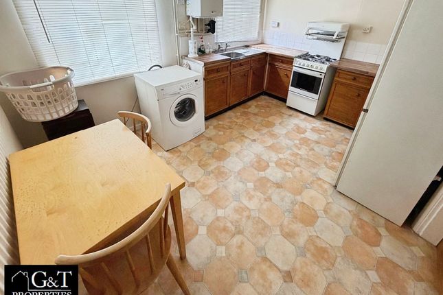 24 Bedcote Place, Stourbridge photo 4