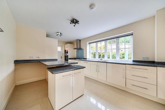2a, Copse Road, Haslemere photo 2