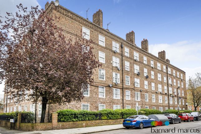 Thumbnail Flat to rent in Kennington Road, London