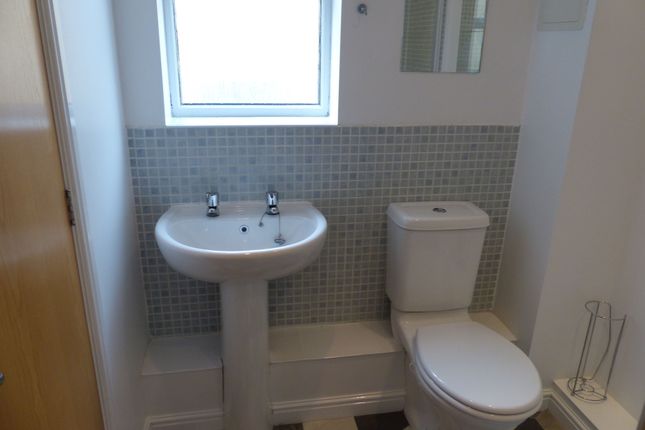 48, Fearnley Croft, Gomersal, Cleckheaton, West Yorkshire photo 5