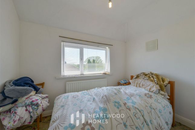 Semi-detached house for sale in Riverside Road, St. Albans