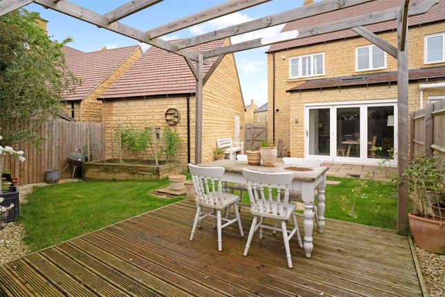 Semi-detached house for sale in Millet Way, Broadway, Worcestershire