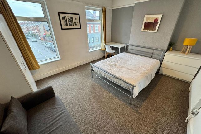 74 Broomfield Road, Coventry photo 4