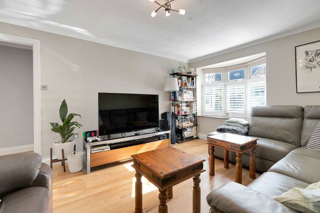 36, Collett Road, London photo 2