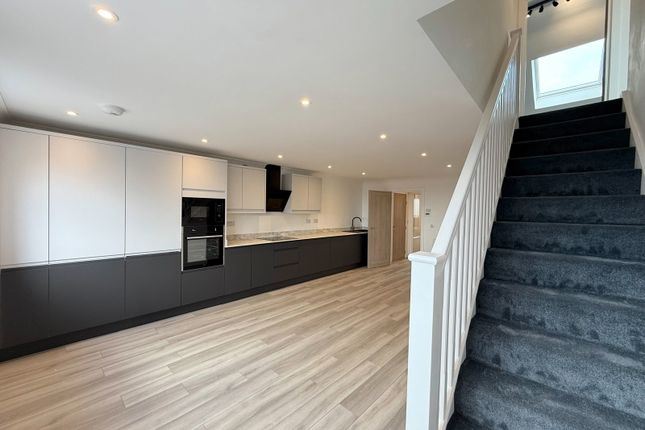 2 Spa Court, Edith Walk, Great Malvern photo 4