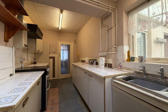 84, Garden Road, Folkestone photo 4
