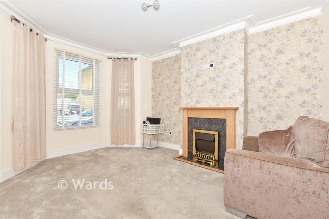 30, Richmond Street, Folkestone photo 3