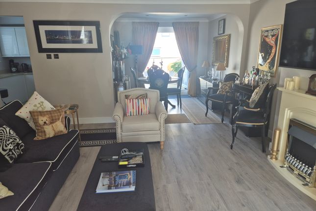 37, Marina Village, RUNCORN photo 5