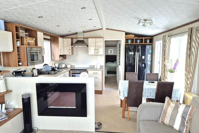 Holiday Home, Pemberton Rivington, Llanedwen, Llanfairpwll photo 4