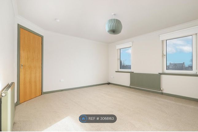 Springvale Court, Saltcoats photo 2