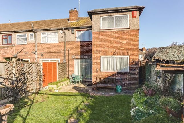End terrace house for sale in Fouracres, Enfield