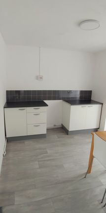 Mount Pleasant Street, Trecynon, Aberdare photo 4