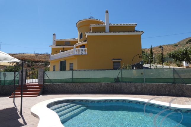 Thumbnail Villa for sale in Casabermeja, Axarquia, Andalusia, Spain