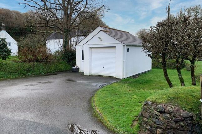 Cottage for sale in Tregrehan Mills, St Austell, Cornwall