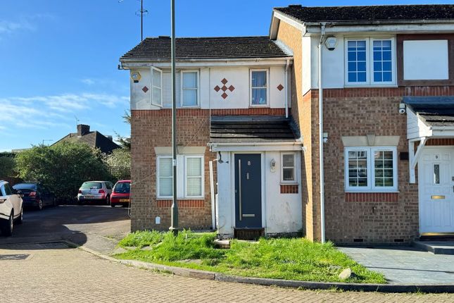 End terrace house for sale in 8 Aylesham Close, Mill Hill, London