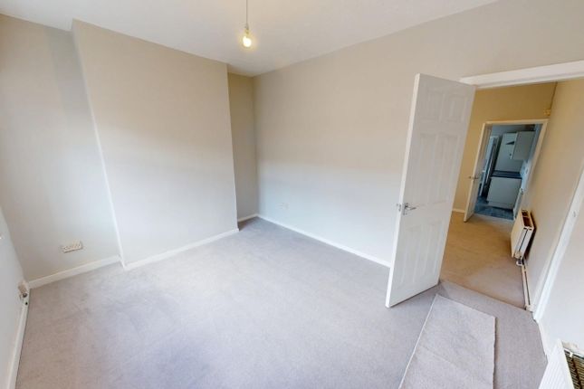 10, Duke Avenue Maltby, Rotherham photo 2