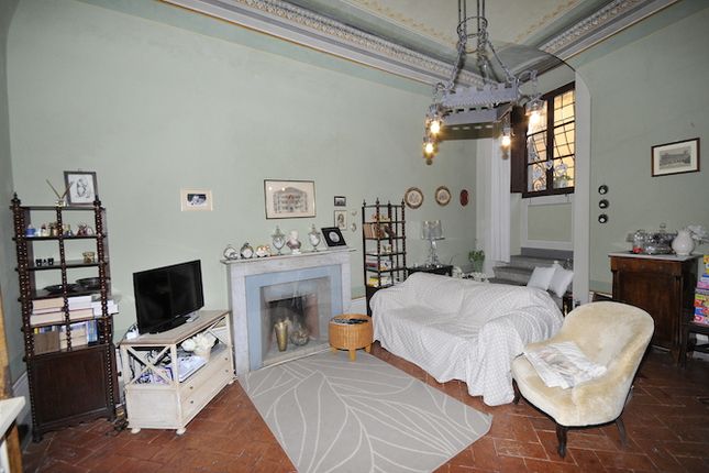 Apartment for sale in Volterra, Volterra, Toscana