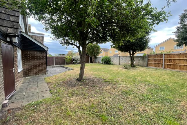 1, Dene Way, Upper Caldecote photo 2