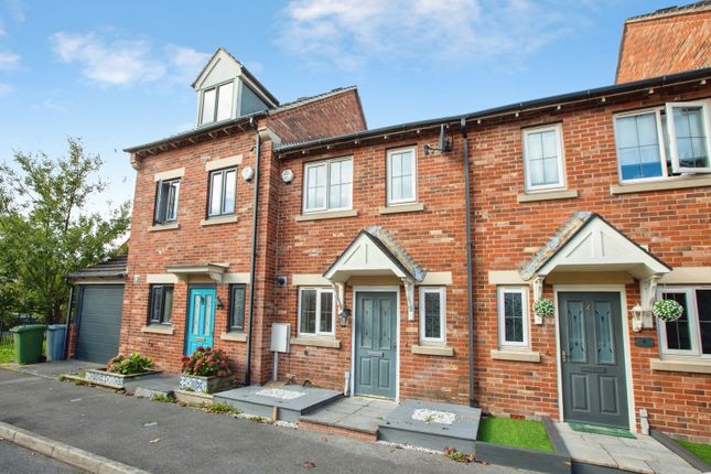2-bed terraced on 6, Guylers Hill Drive, Mansfield, £140,000