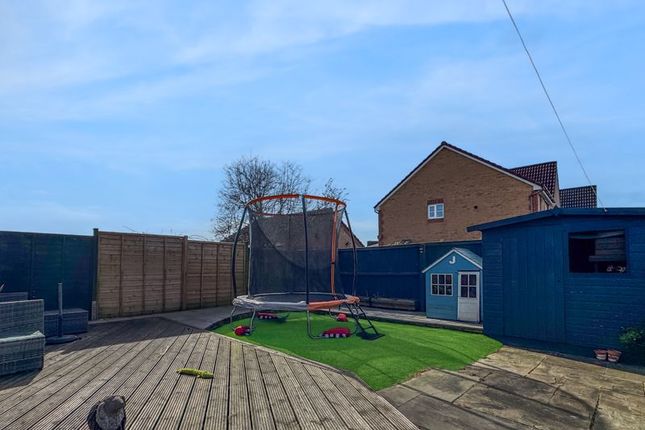 18, Osborne Chase, Cowes photo 2