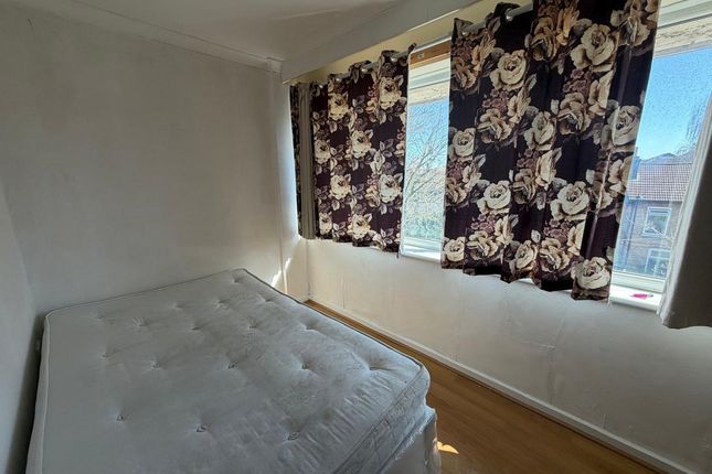 23, Addison Road, London photo 5