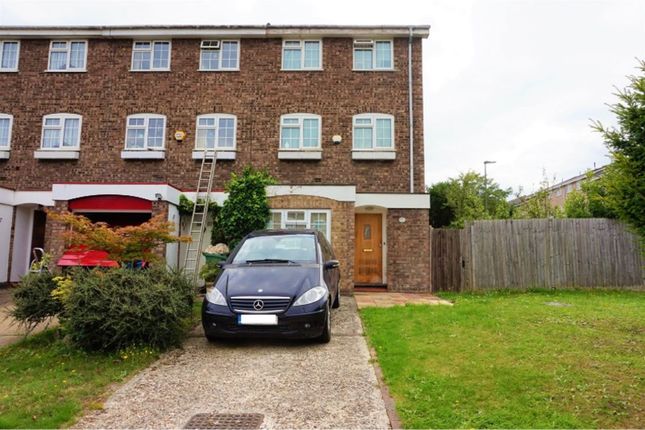 Property For Sale In Kings Avenue Bromley Br1 Buy Properties In